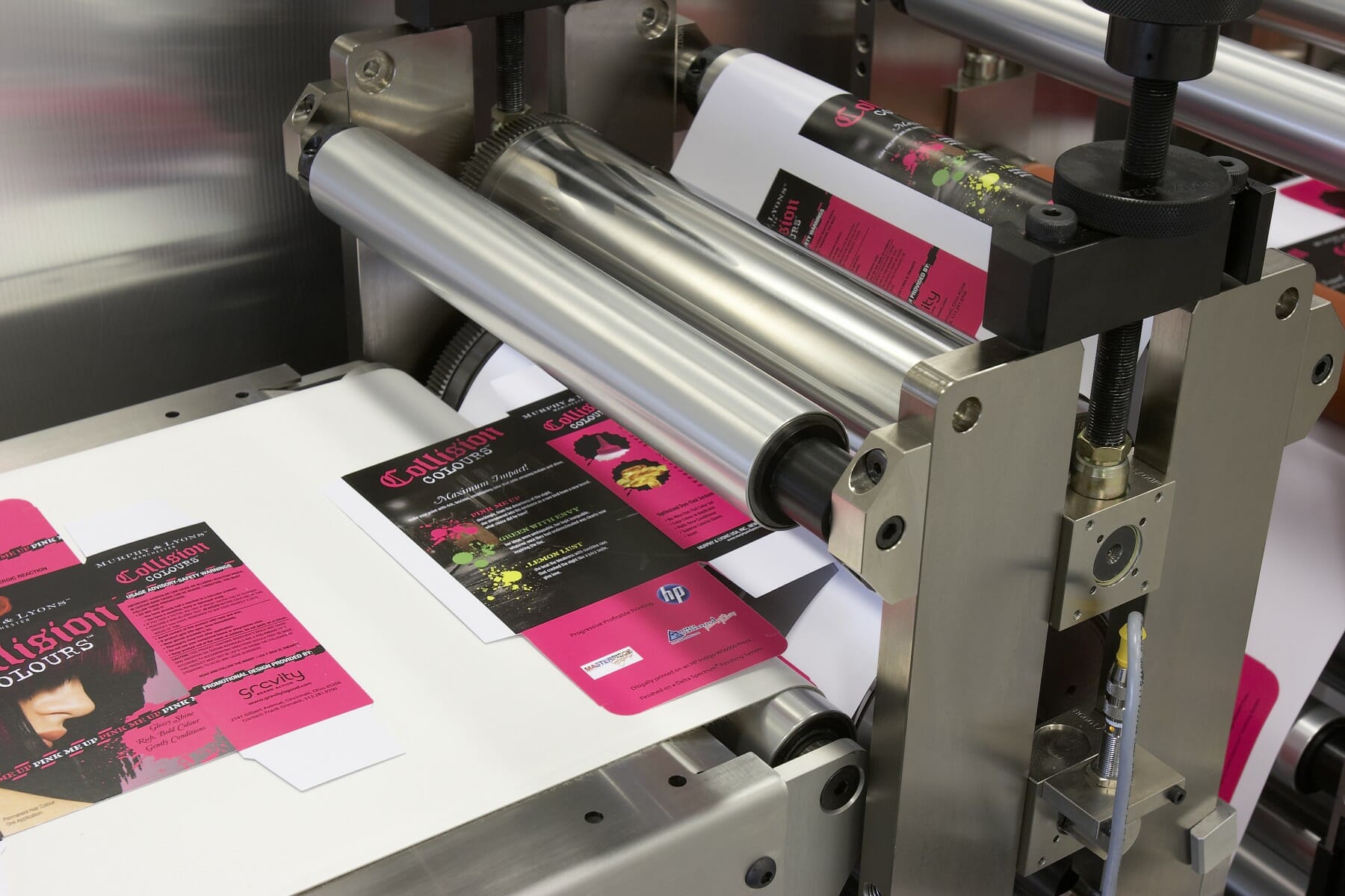 Semi-rotary Carton Cutting
