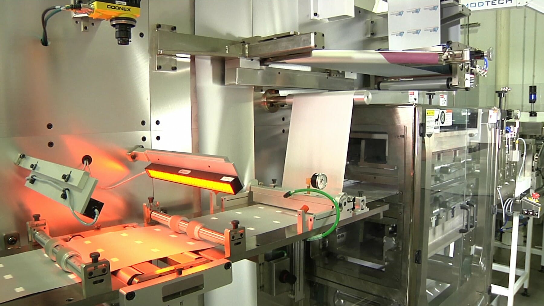 MOD-track vision part to pouch